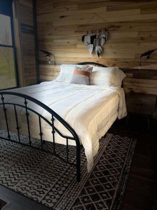 Bourbon Barrel Cottages #1 Of 5 On Kentucky Trail Lawrenceburg Extérieur photo